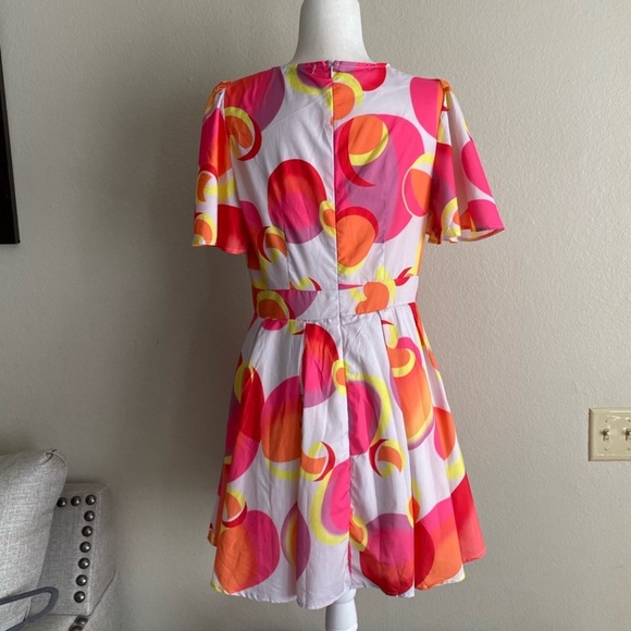 Chic Me Women’s Fun Colorful Shift Dress✨ - Picture 3 of 5